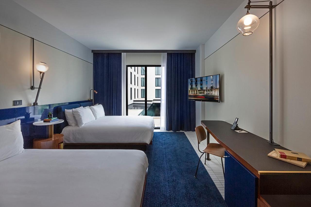 Hotel Haya タンパ エクステリア 写真